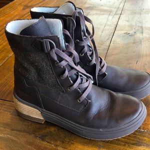 Women’s Merrell Bracken Haven Brown Boot 8.5